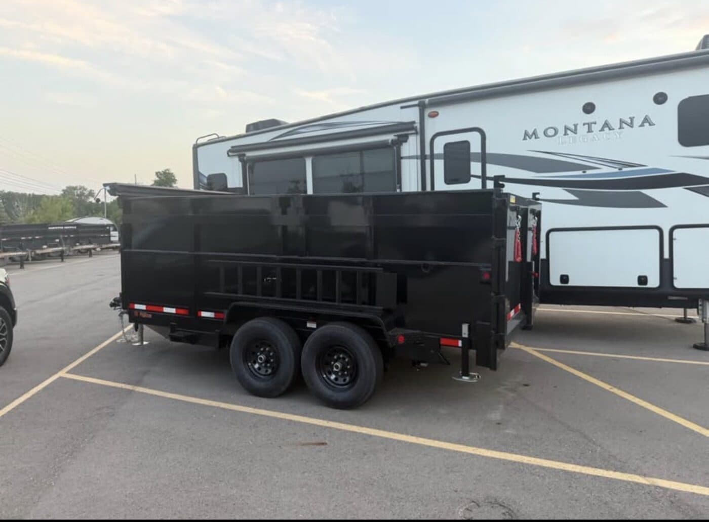 7×14 Dump Trailer — Unit 2 — photo